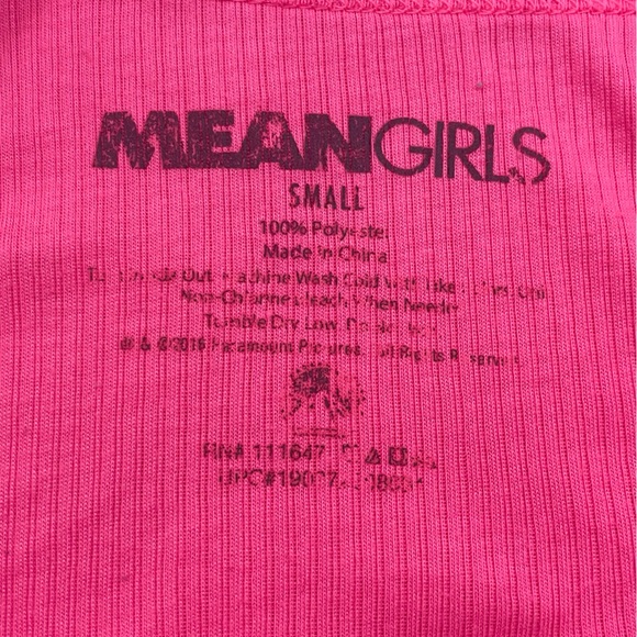 Officially Licensed Mean Girls Tank Top On Wednesdays We Wear Pink Size Small - Picture 6 of 7